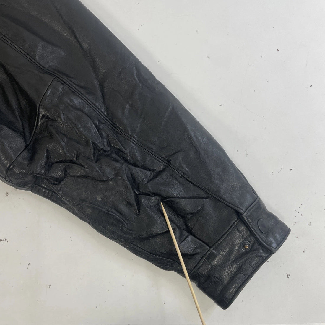 Vintage St. John's Bay Leather Bomber Jacket Size Large Black