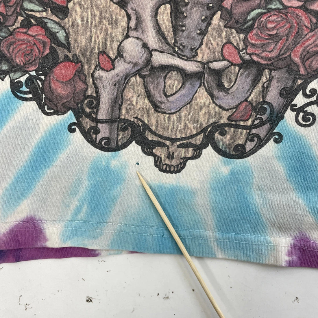 Vintage Grateful Dead Skeleton Roses 30 Years Liquid Blue Tie Dye T-Shirt Medium