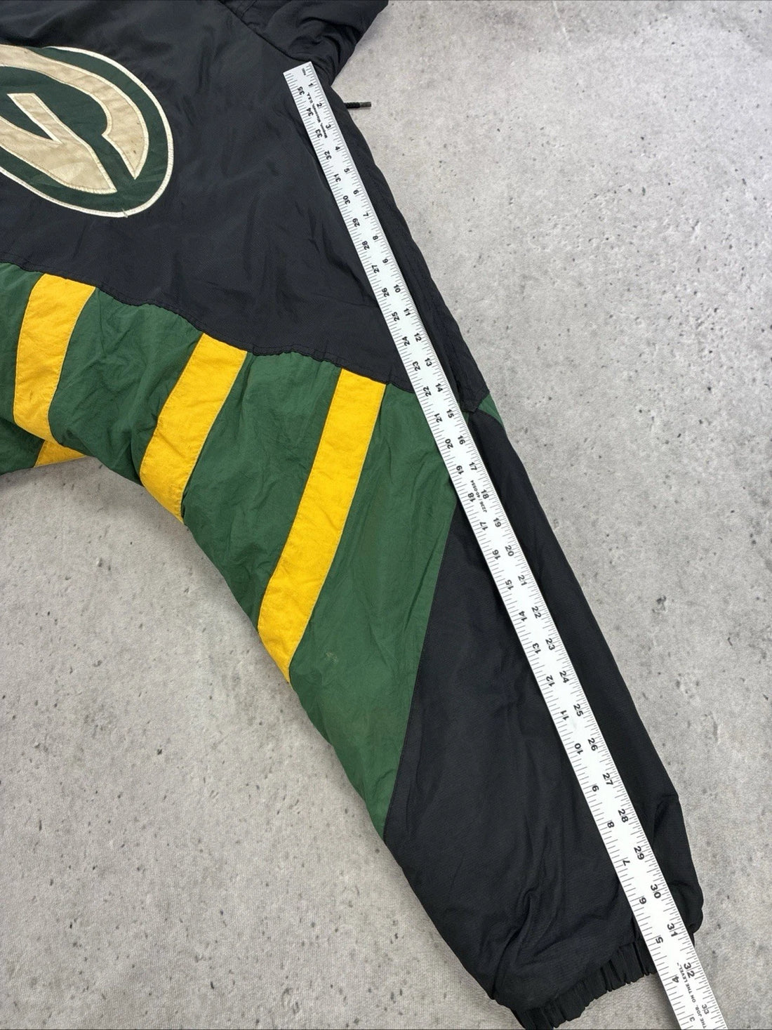 Vintage Green Bay Packers Starter Puffer Jacket Size XL NFL