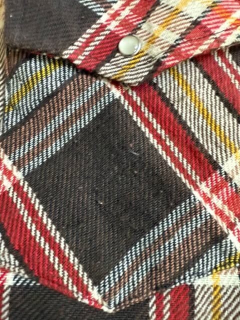 Vintage Wrangler Pearl Snap Shirt Size Large Brown Plaid