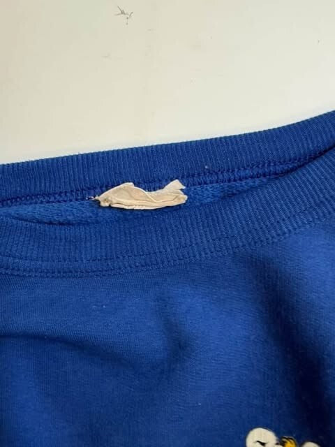 Vintage Polar Bear Curling Canada Crewneck Sweatshirt Size Large 90s