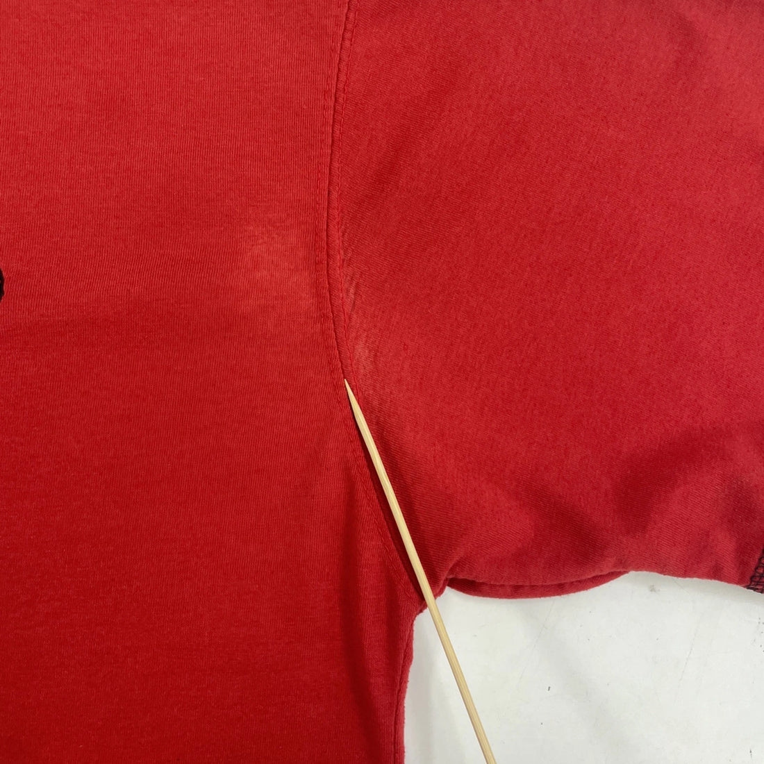 Vintage Clench Jeans T-Shirt Size XL Red Y2K