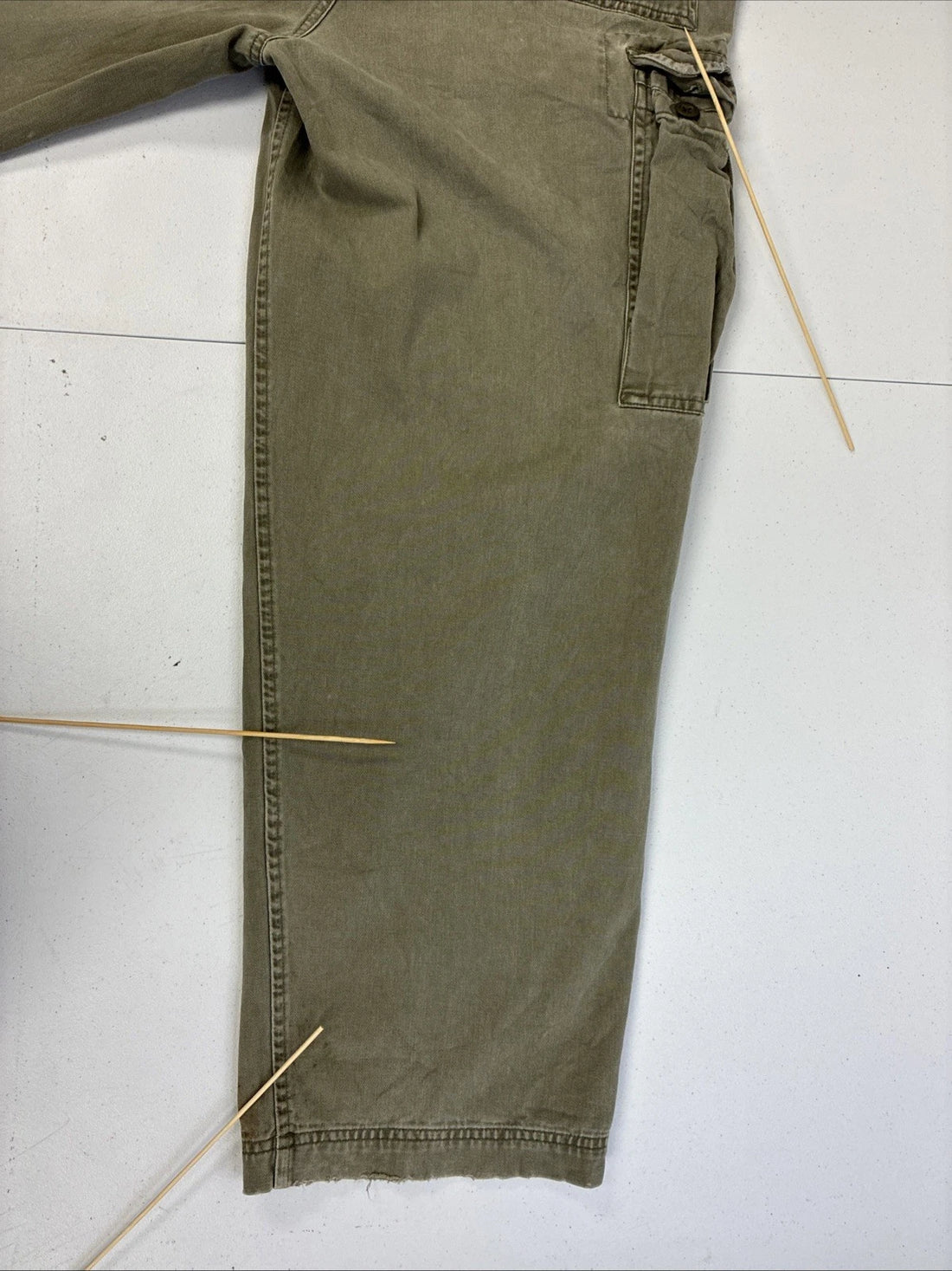 Abercrombie & Fitch Cargo Pants Size 32R Green