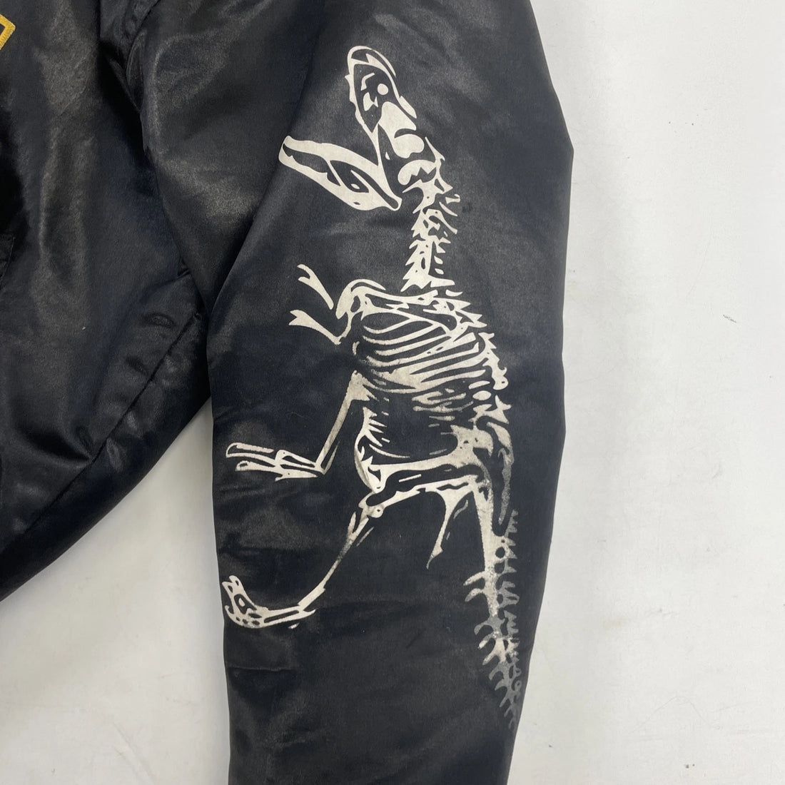Jurassic Park Headgear Classics Satin Bomber Jacket Size Small