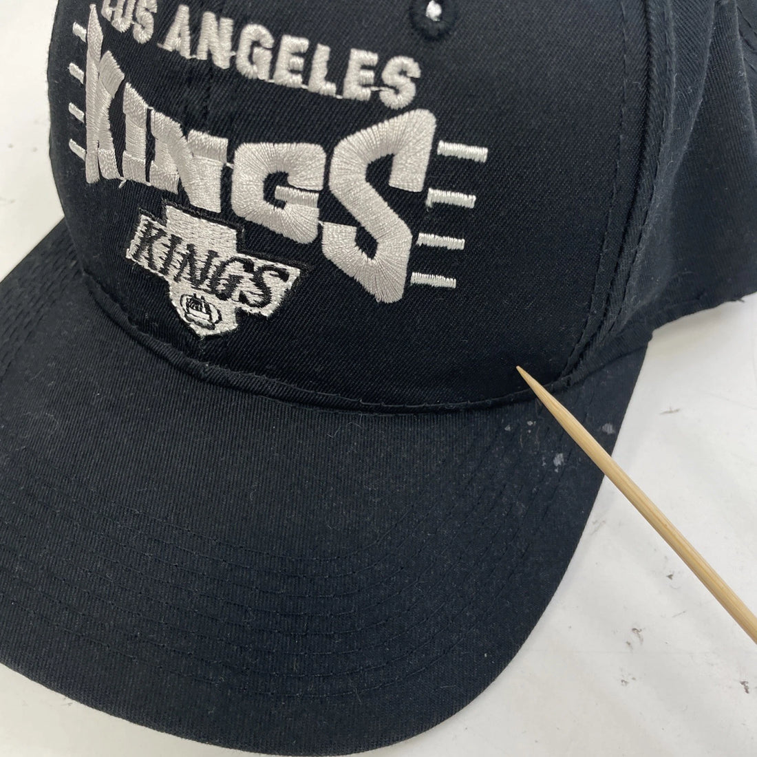 Vintage Los Angeles Kings G Cap Snapback Hat OSFA 90s NHL