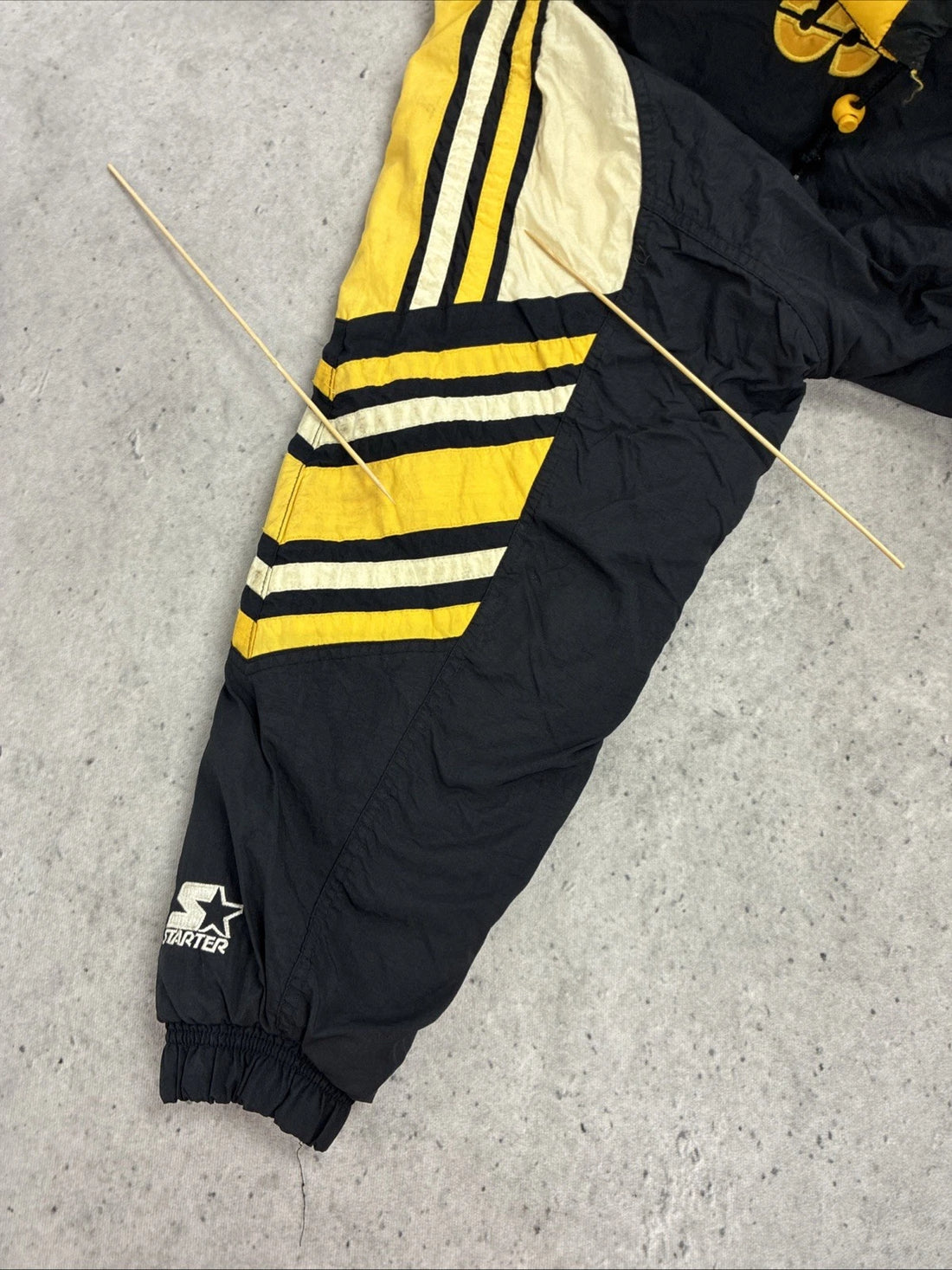 Vintage Pittsburgh Steelers Starter Puffer Jacket Size Large NFL