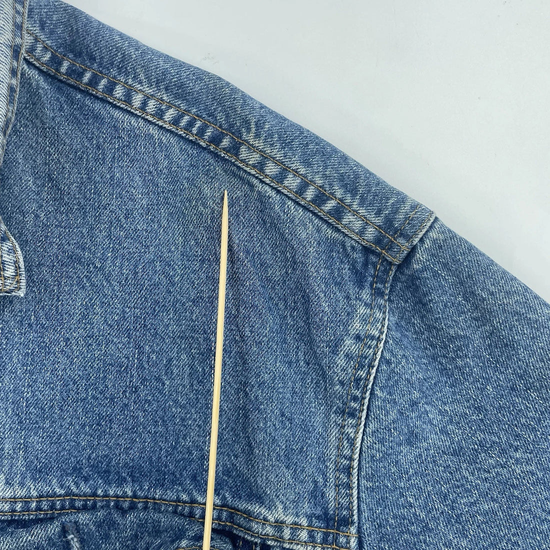 Vintage Levi's Strauss & Co Denim Jean Jacket Size XL 75525-4891