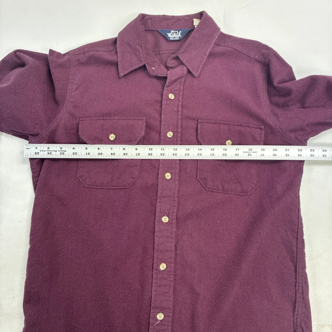 Vintage Woolrich Button Up Shirt Size Large