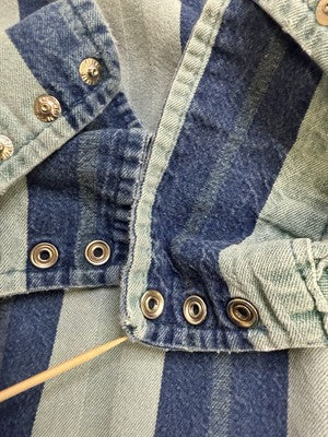 Vintage Wrangler Aztec Western Striped Pearl Snap Shirt Size Large Blue