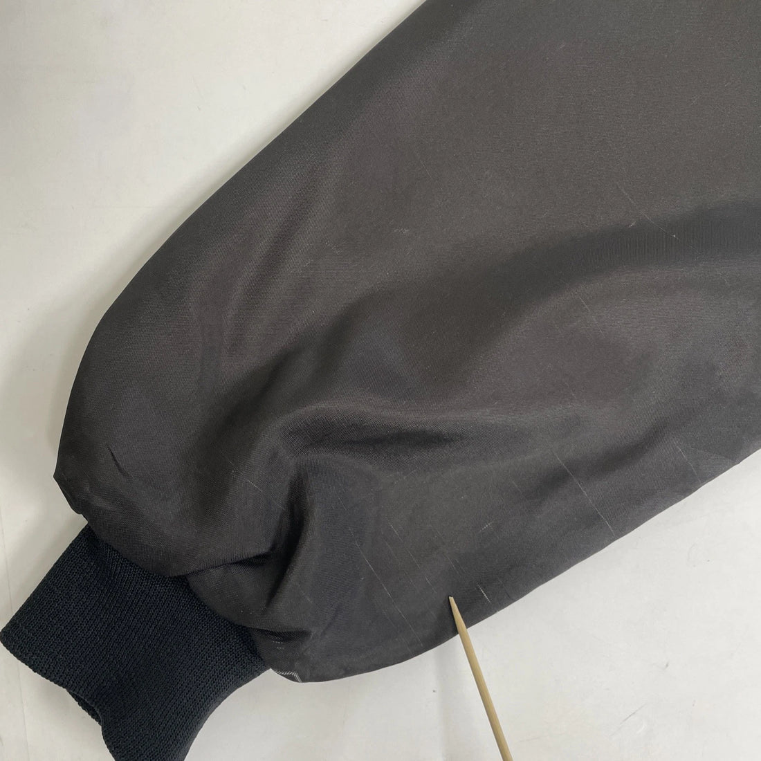 Vintage Iowa Hawkeyes Chalk Line Fanimation Bomber Jacket Size Large 90s NCAA