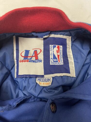 Vintage Detroit Pistons Logo Athletic Bomber Jacket Size Medium Blue 90s NBA