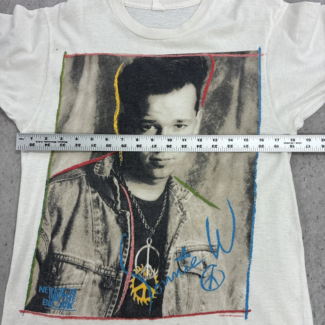 Vintage New Kids On The Block Donnie W Music T-Shirt Size Medium