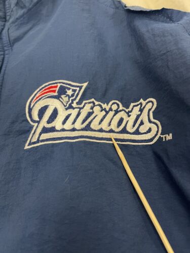 Vintage New England Patriots Starter Puffer Jacket Size Large Blue Full Zip NFL