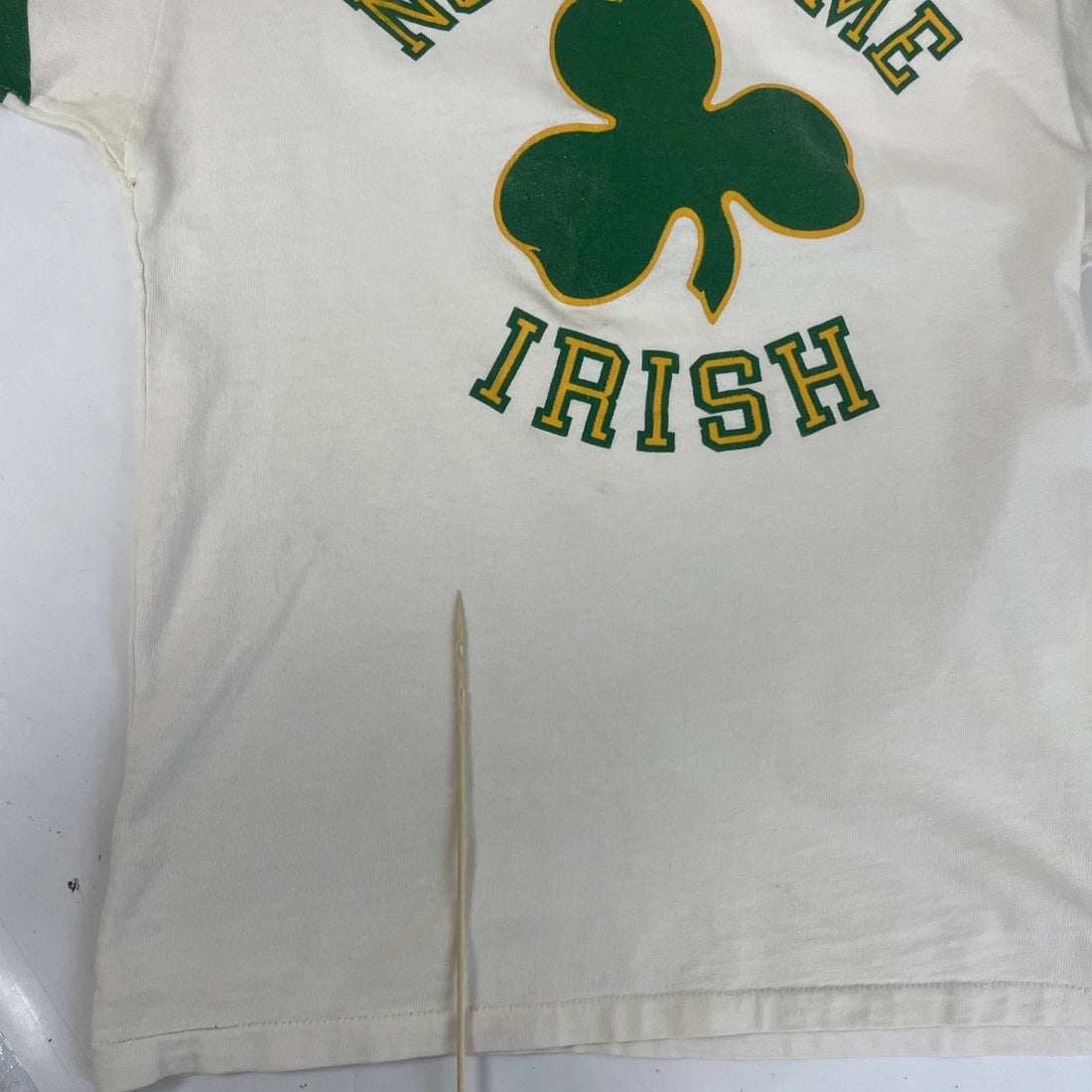 Vintage Notre Dame Fighting Irish T-Shirt Size Medium 80s NCAA