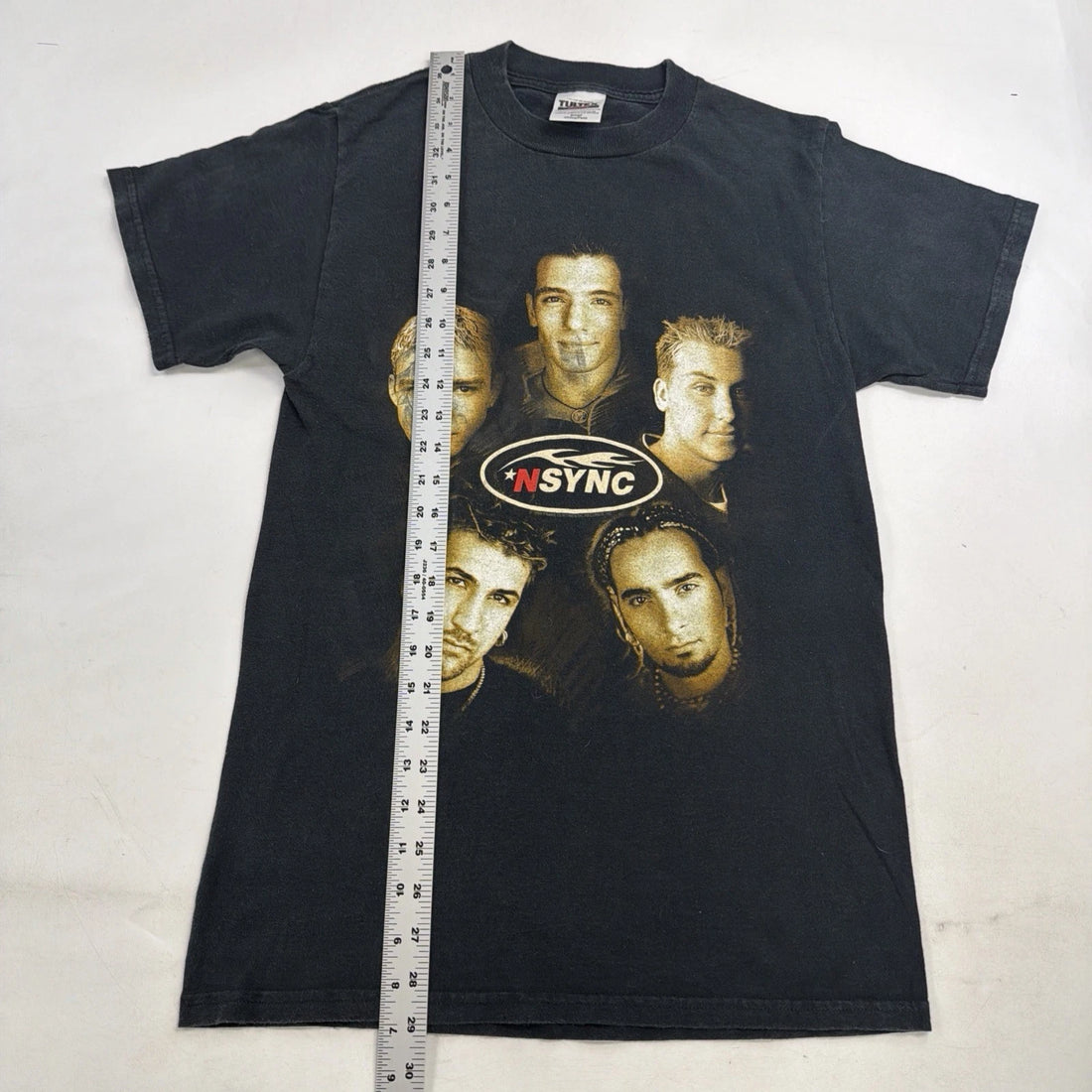 Vintage NSYNC Tour T-Shirt Size Small Boy Band Tee 1999 90s