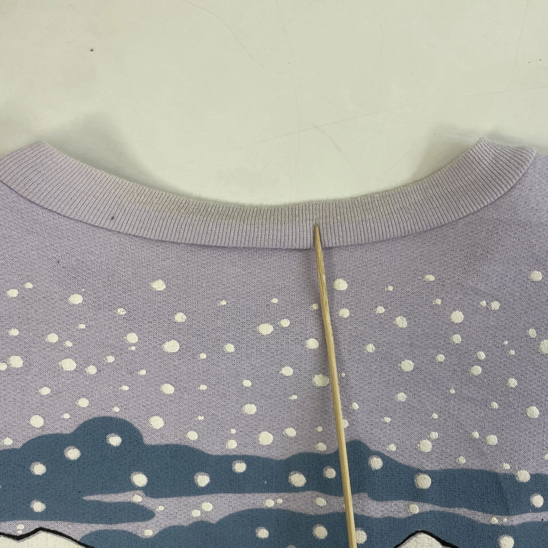 Vintage Winter Cabin Skate Crewneck Sweatshirt Medium Nature All Over Print