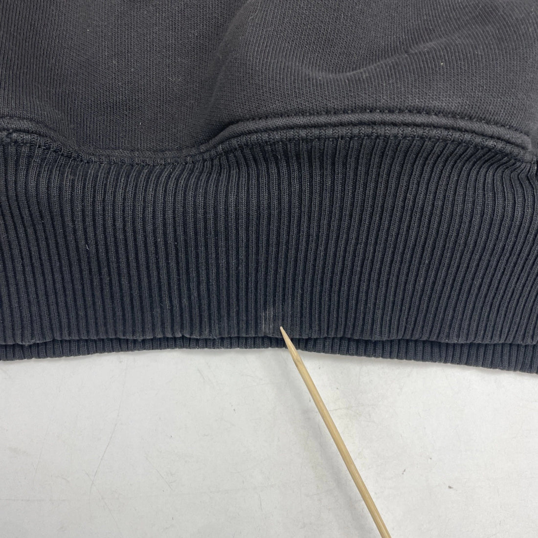 Carhartt Pullover Sweatshirt Hoodie Size Medium Black