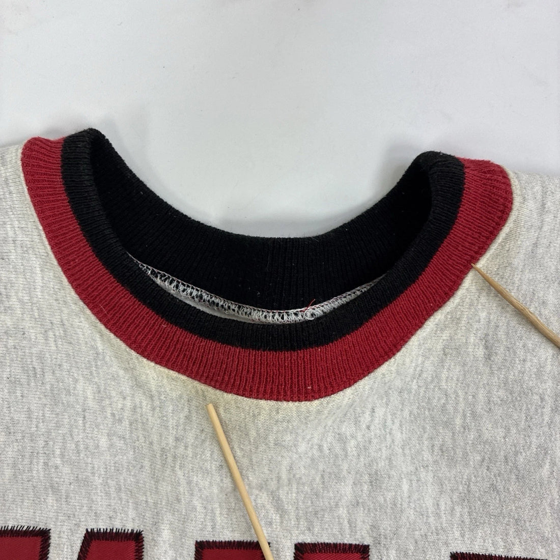 Vintage Chicago Blackhawks Sleeve Spell Out Sweatshirt Crewneck Size 2XL 90s NHL
