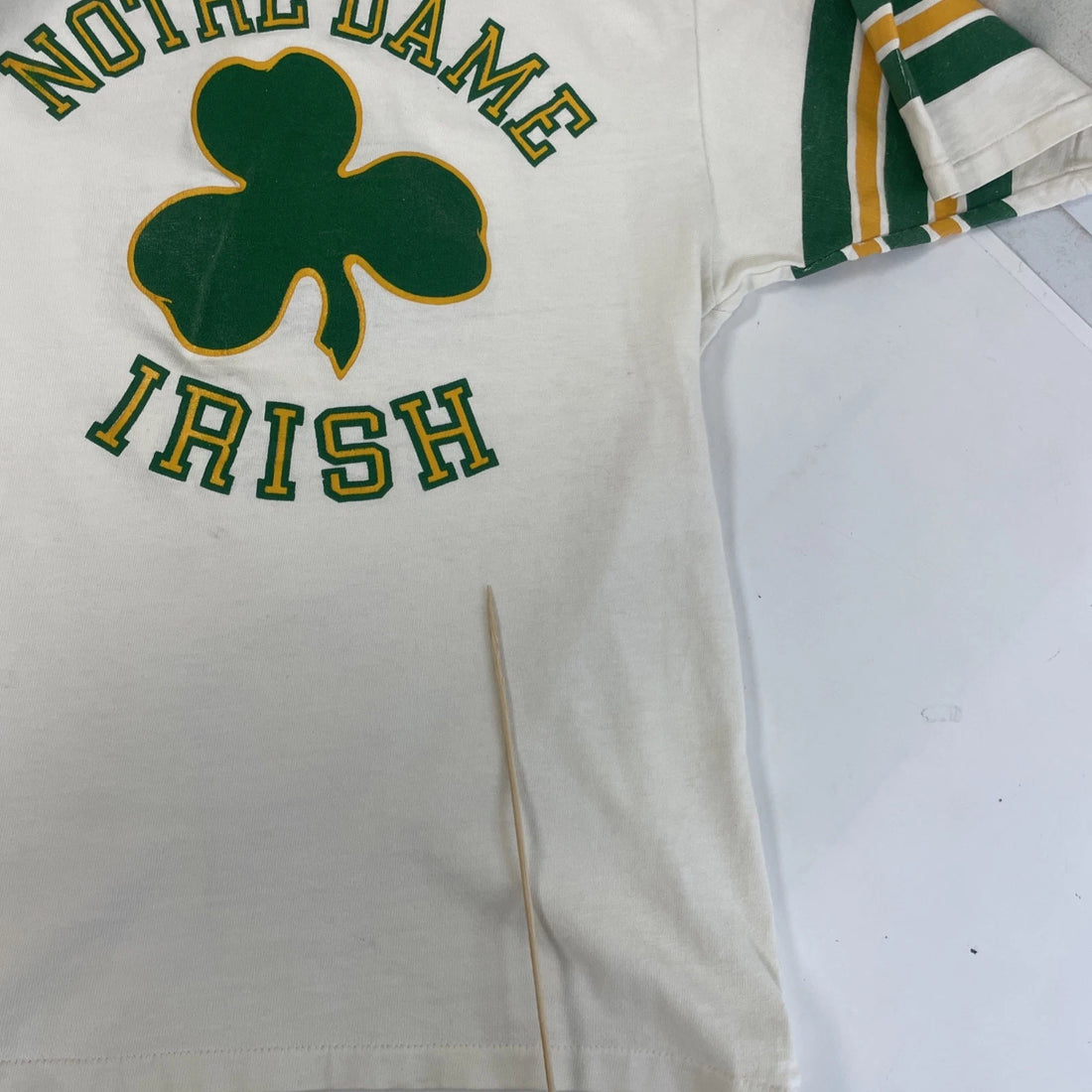 Vintage Notre Dame Fighting Irish T-Shirt Size Medium 80s NCAA