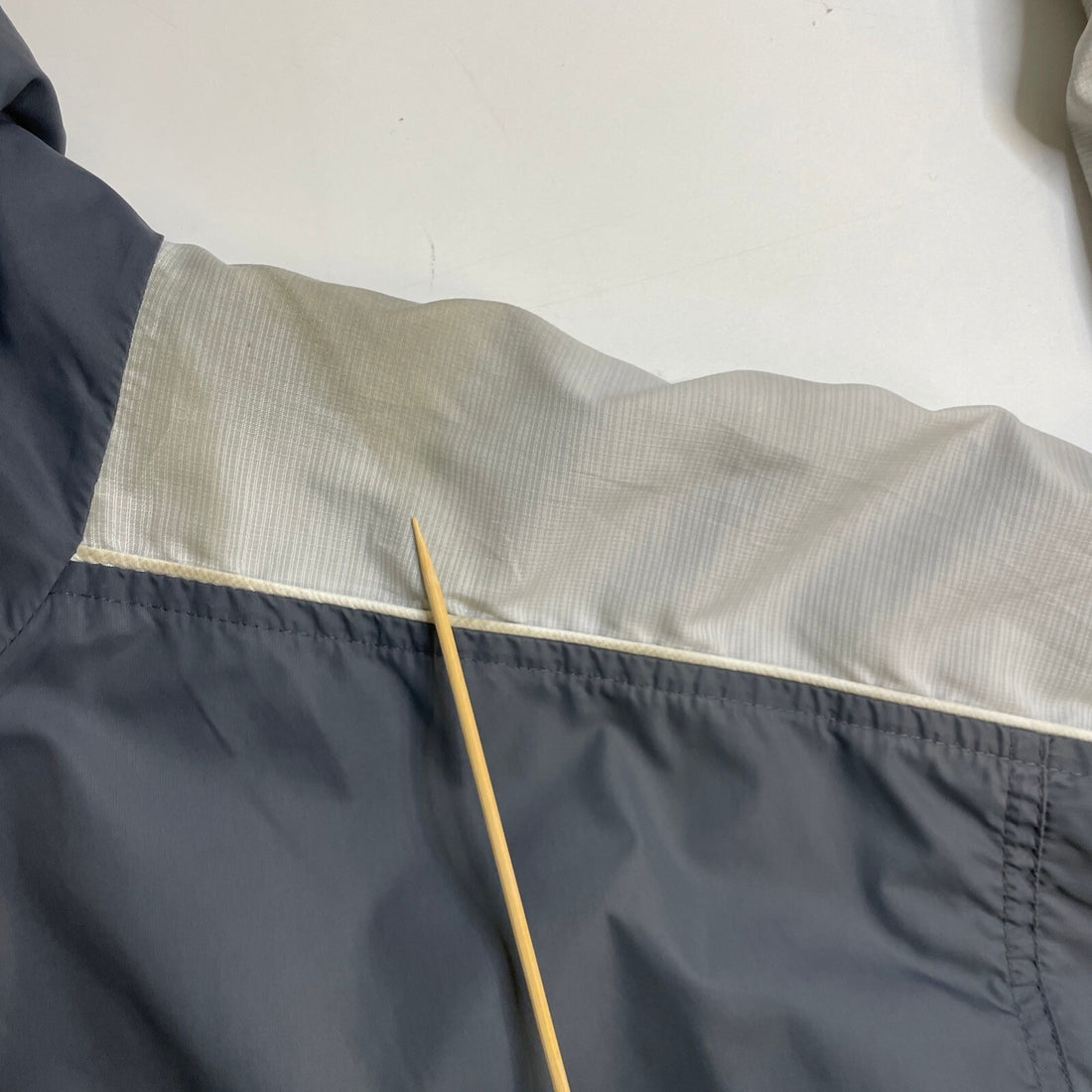 Vintage Nike Windbreaker Light Jacket Size 2XL Gray