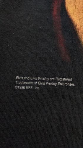 Vintage Elvis Presley T-Shirt Size Large 1996 90s