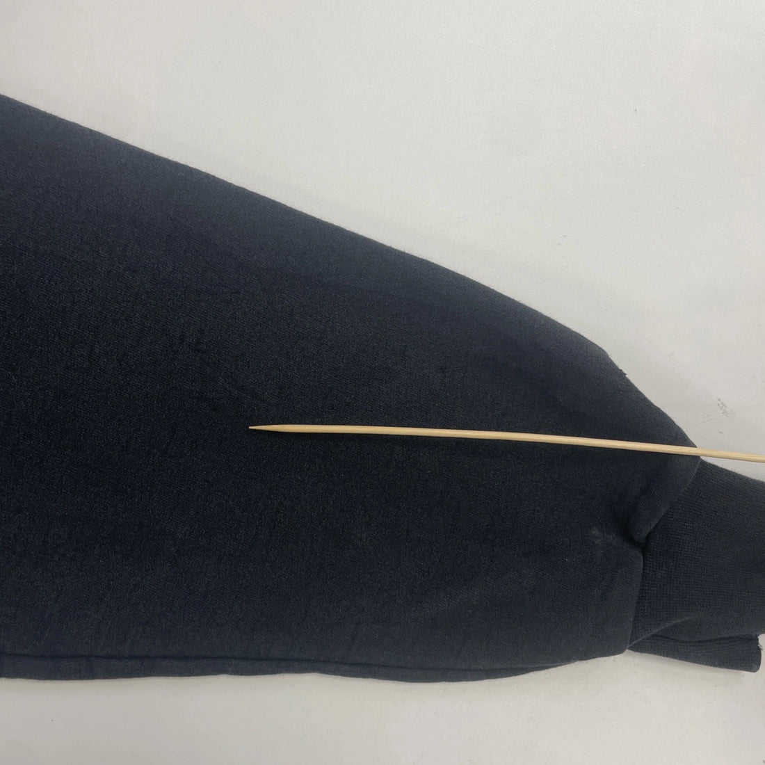 Pirates Of The Caribbean Dead Men Tell No Tales Disney Sweatshirt Hoodie XL