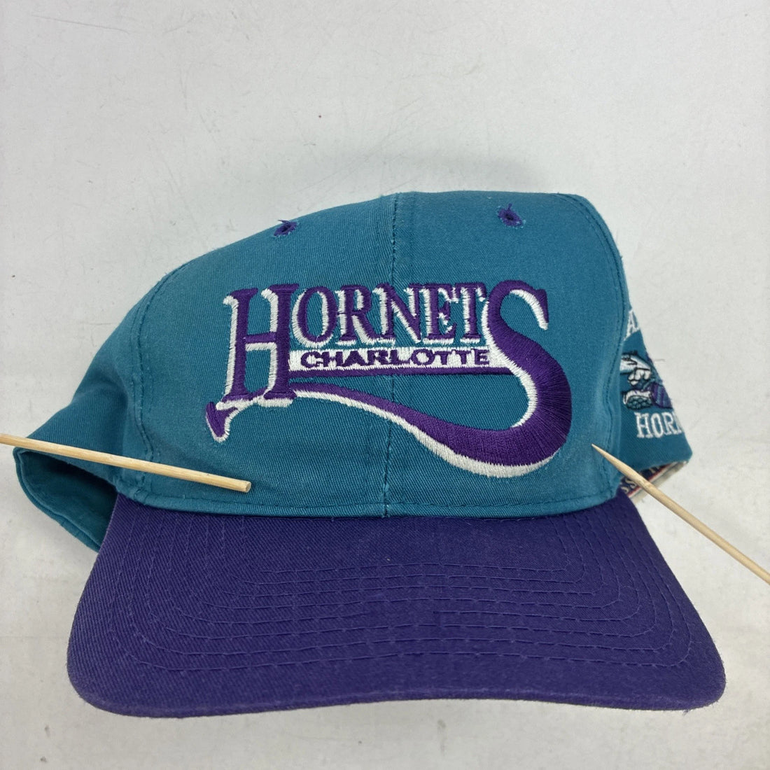 Vintage Charlotte Hornets Starter Snapback Hat OSFA NBA