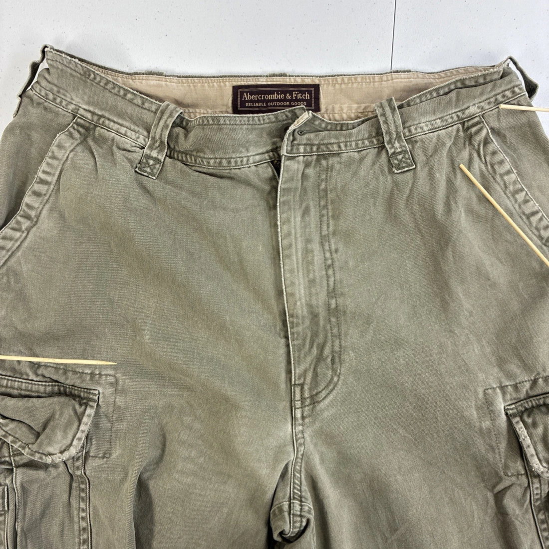 Abercrombie & Fitch Cargo Pants Size 32R Green
