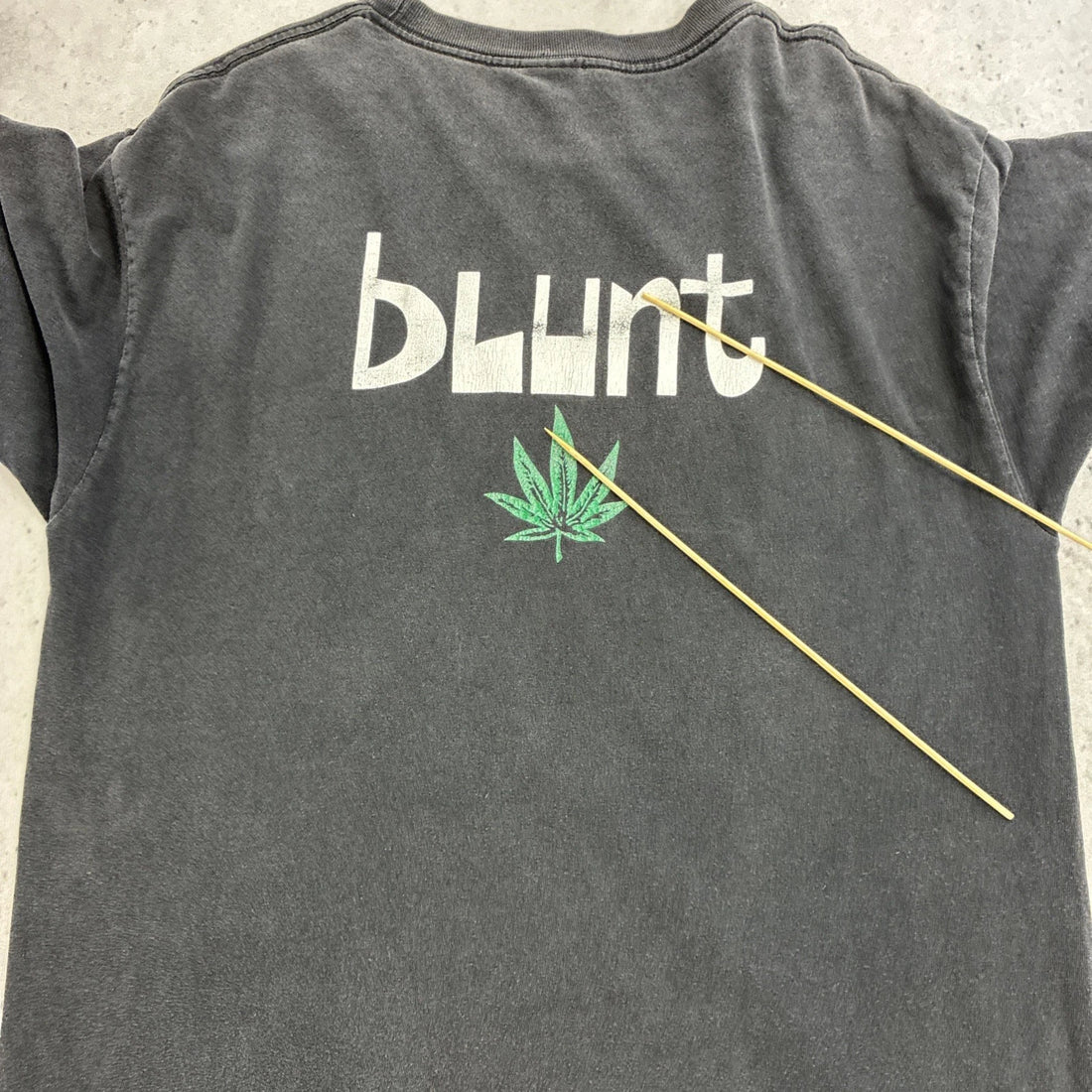 Vintage Blunt Toke Weed T-Shirt Size XL