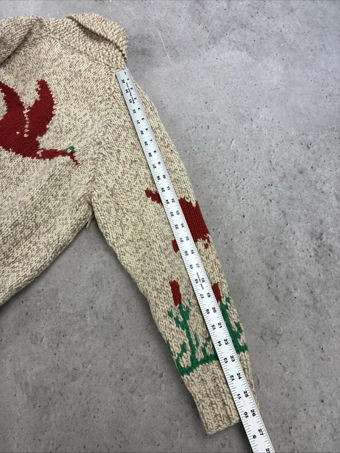Hunting Pheasant Duck Wool Knit Cowichan Sweater Size Medium Vintage