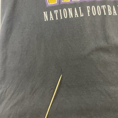 Vintage Minnesota Vikings Starter T-Shirt Size Medium Black 1997 90s NFL