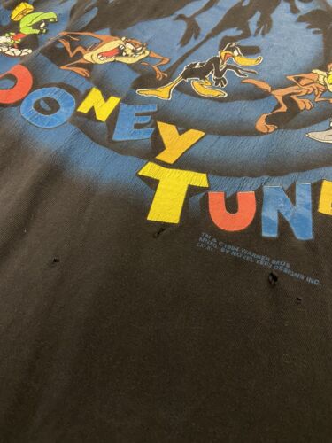 Vintage Looney Tunes Shadow T-Shirt Size XL Cartoon Black 1994 90s