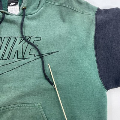 Vintage Nike Sweatshirt Hoodie Size Medium Green Black