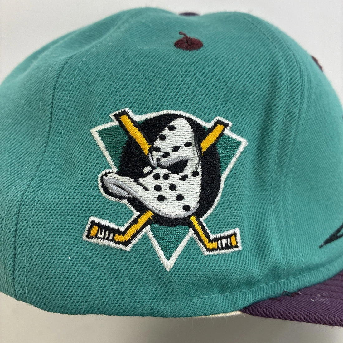 Vintage Mighty Ducks #1 Apparel Snapback Hat Cap OSFA NHL
