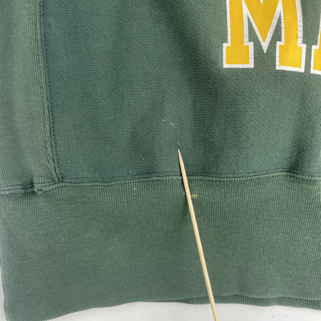 Vintage William & Mary Champion Crewneck Sweatshirt Size Large 90s