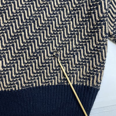 Vintage Van Heusen Crewneck Sweater Size Medium