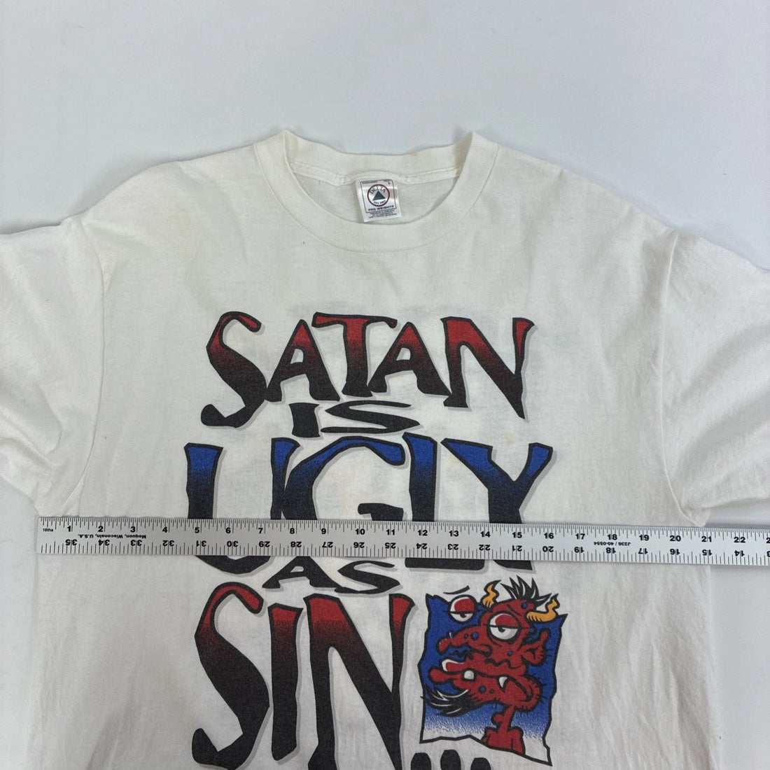 Vintage Satan Is Ugly As Sin Cuz Jesus Beat Him With A Stick T-Shirt Size Large