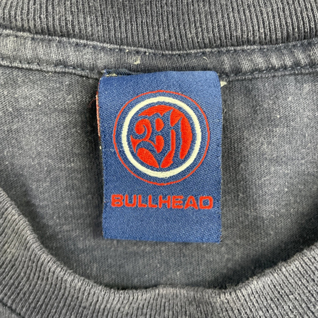 Vintage Bullhead Monkey T-Shirt Size XL 2002