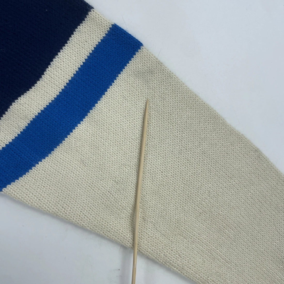 Winnipeg Jets Pullover Sweater Size Large NHL