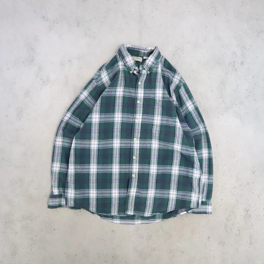Vintage L.L. Bean Flannel Button Up Shirt Size Large Plaid