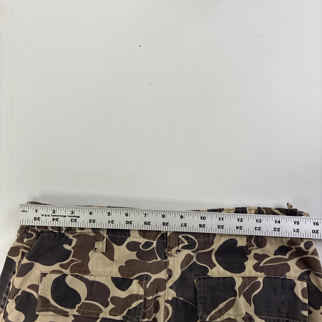 Vintage Winchester Camo Cargo Pants Size 34