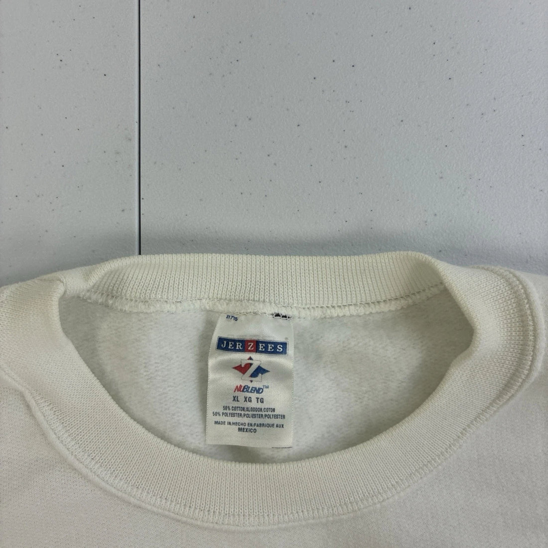 Vintage Eagles Patriots Super Bowl XXXIX Sweatshirt Crewneck Size XL 2005 NFL