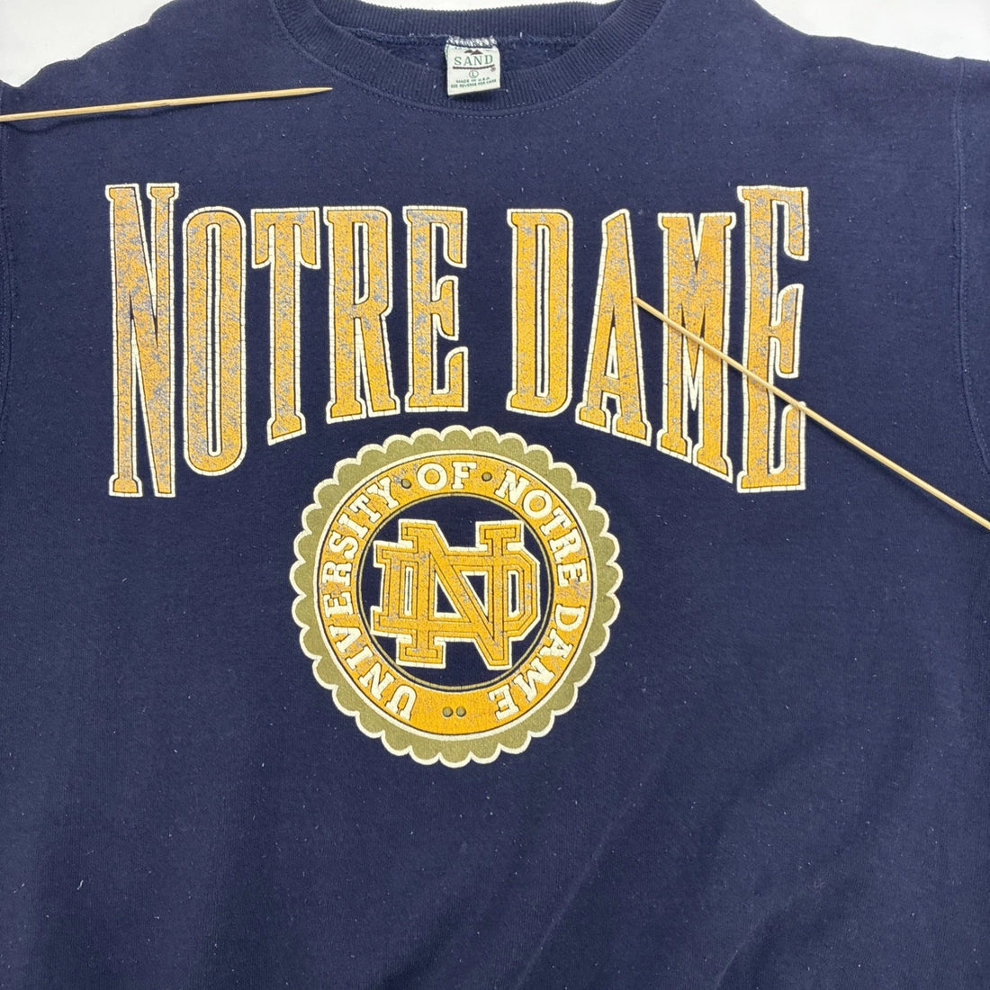Vintage Notre Dame Fighting Irish Crest Crewneck Sweatshirt Size Large 90s NCAA