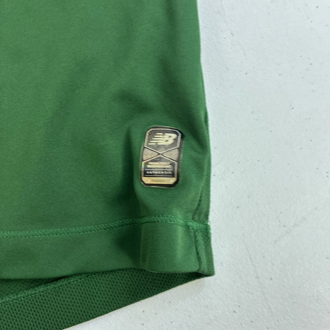 Ireland New Balance Football Kit Jersey Size XL