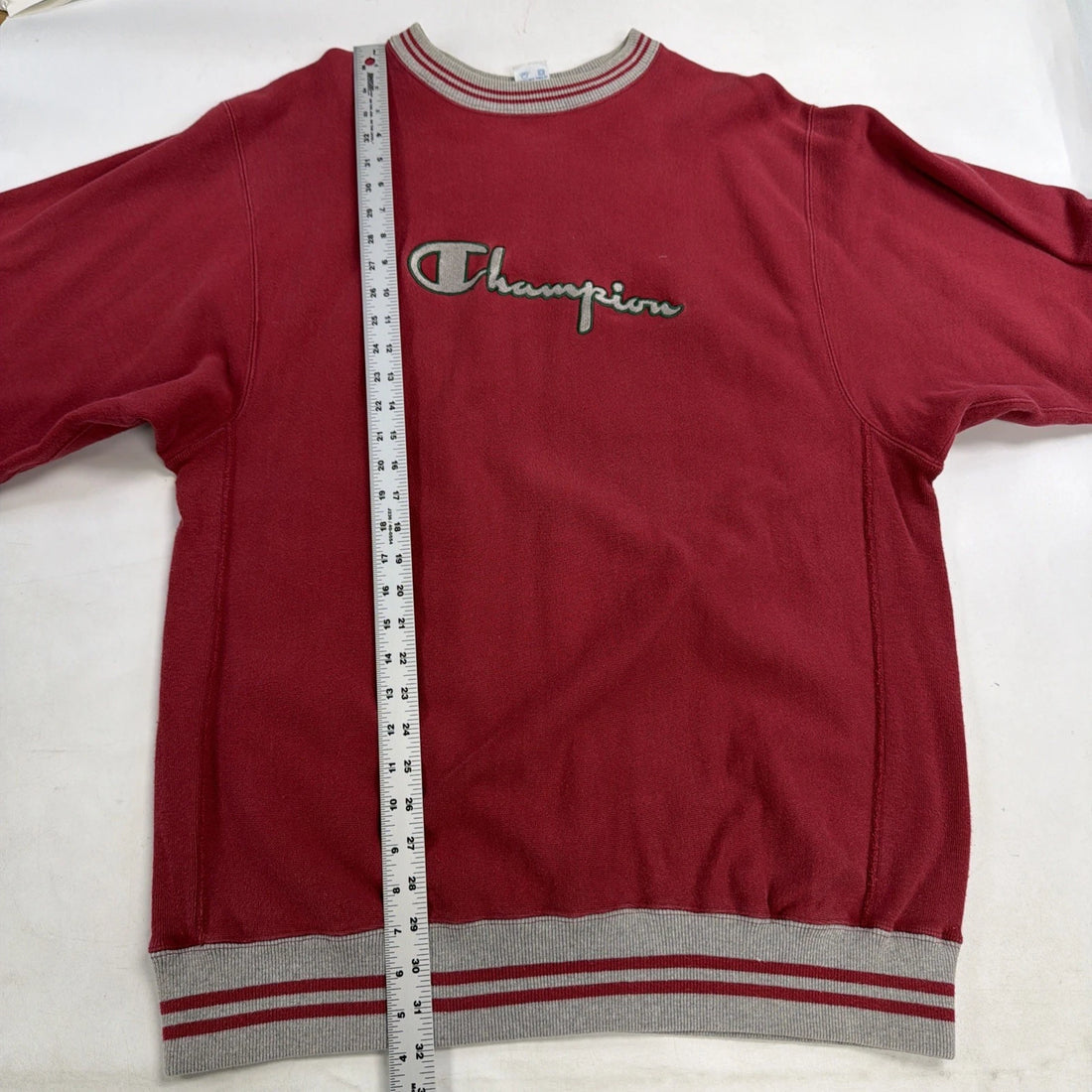 Vintage Champion Reverse Weave Crewneck Sweatshirt Size 2XL Red Spell Out 90s