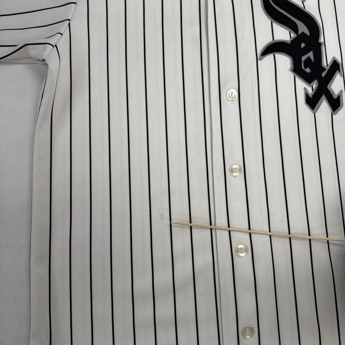 Chicago White Sox Majestic Baseball Jersey Size Medium Pinstripe MLB