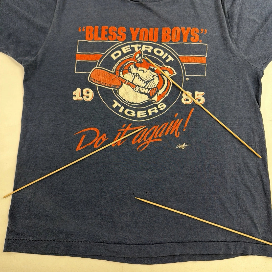 Vintage Detroit Tigers T-Shirt Size Large 1985 80s MLB