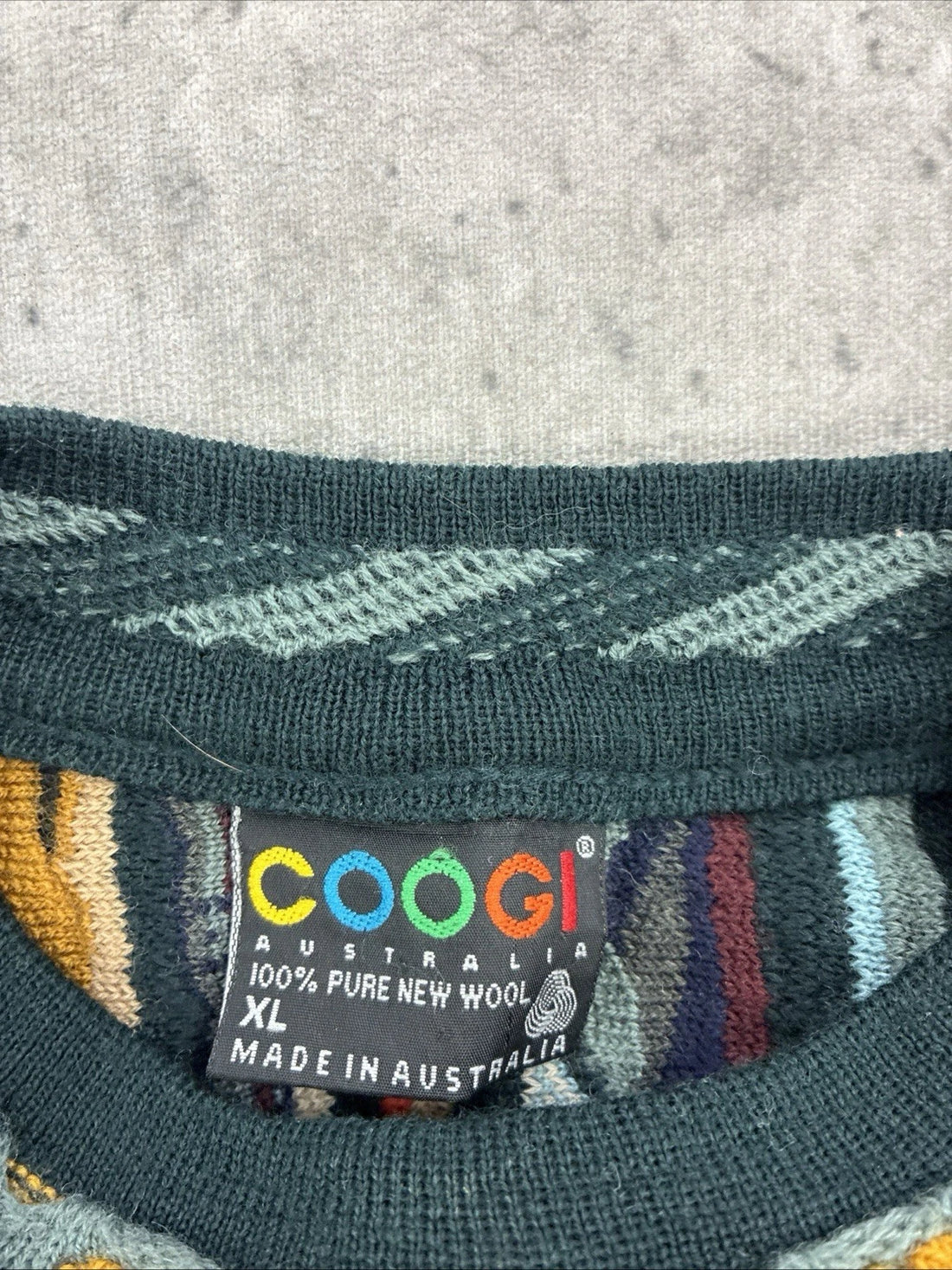 Vintage Coogi Australia 3D Knit Crewneck Sweater Size XL