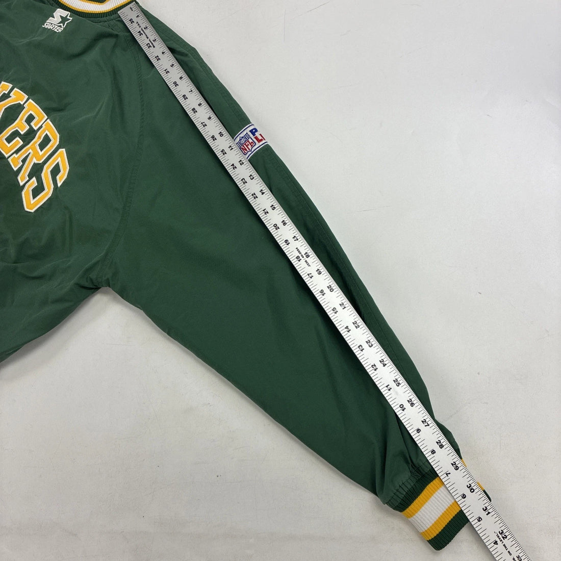 Vintage Green Bay Packers Starter Pullover Windbreaker Jacket Medium NFL