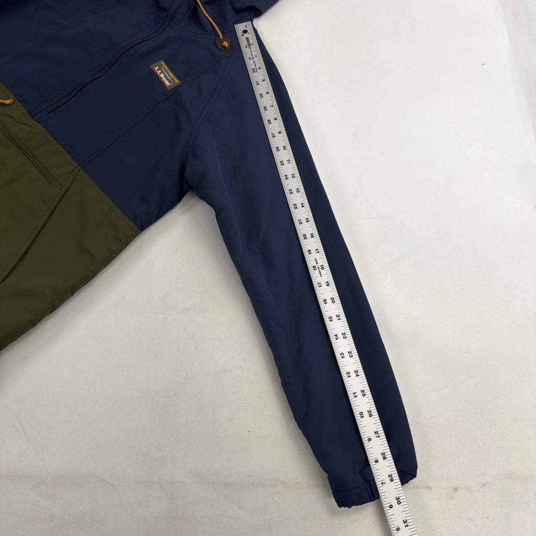L.L. Bean 1/2 Zip Pullover Anorak Windbreaker Light Jacket Medium